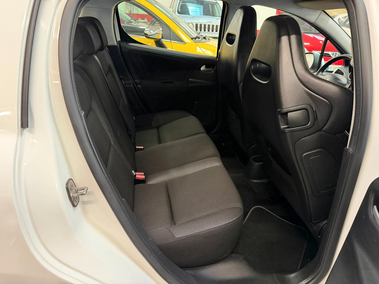 Peugeot 207 1.4 8V 75CV 5p. Active