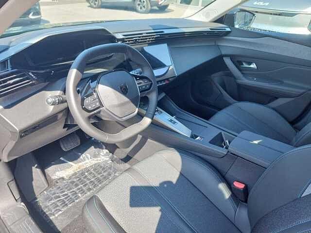 Peugeot 308 Hybrid 145 e-DCS6 Allure KM0