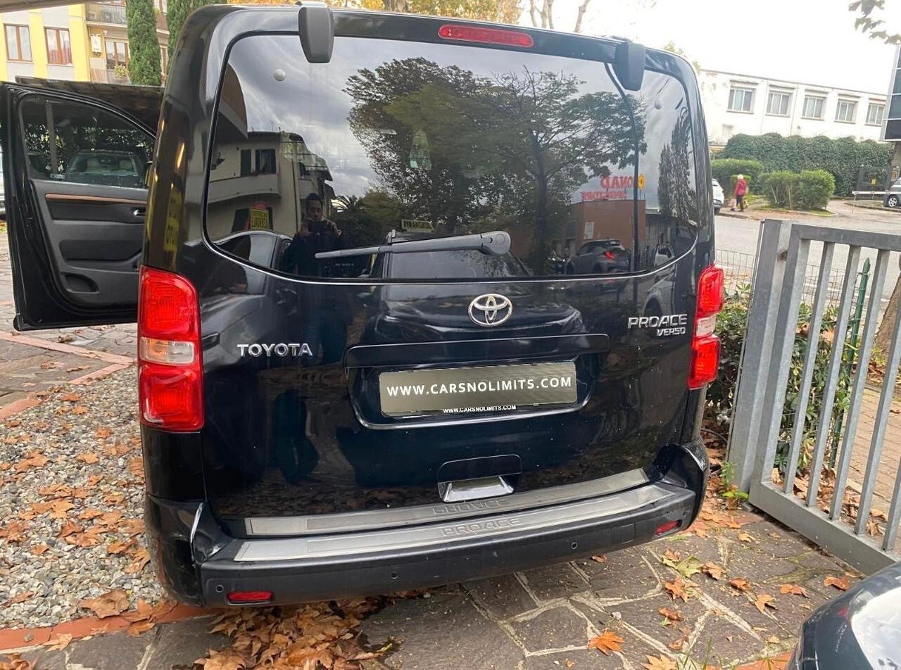 Toyota Verso 2.0 DIESEL,106 KW...8 POSTI!! FATTURABILE!!1