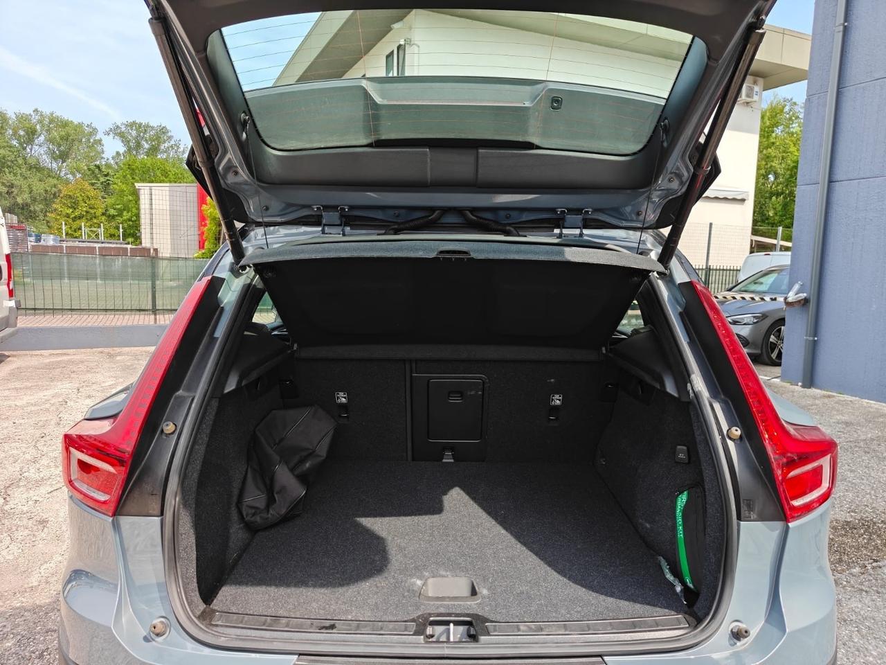 Volvo XC40 1.5 t4 phev Inscription Expression