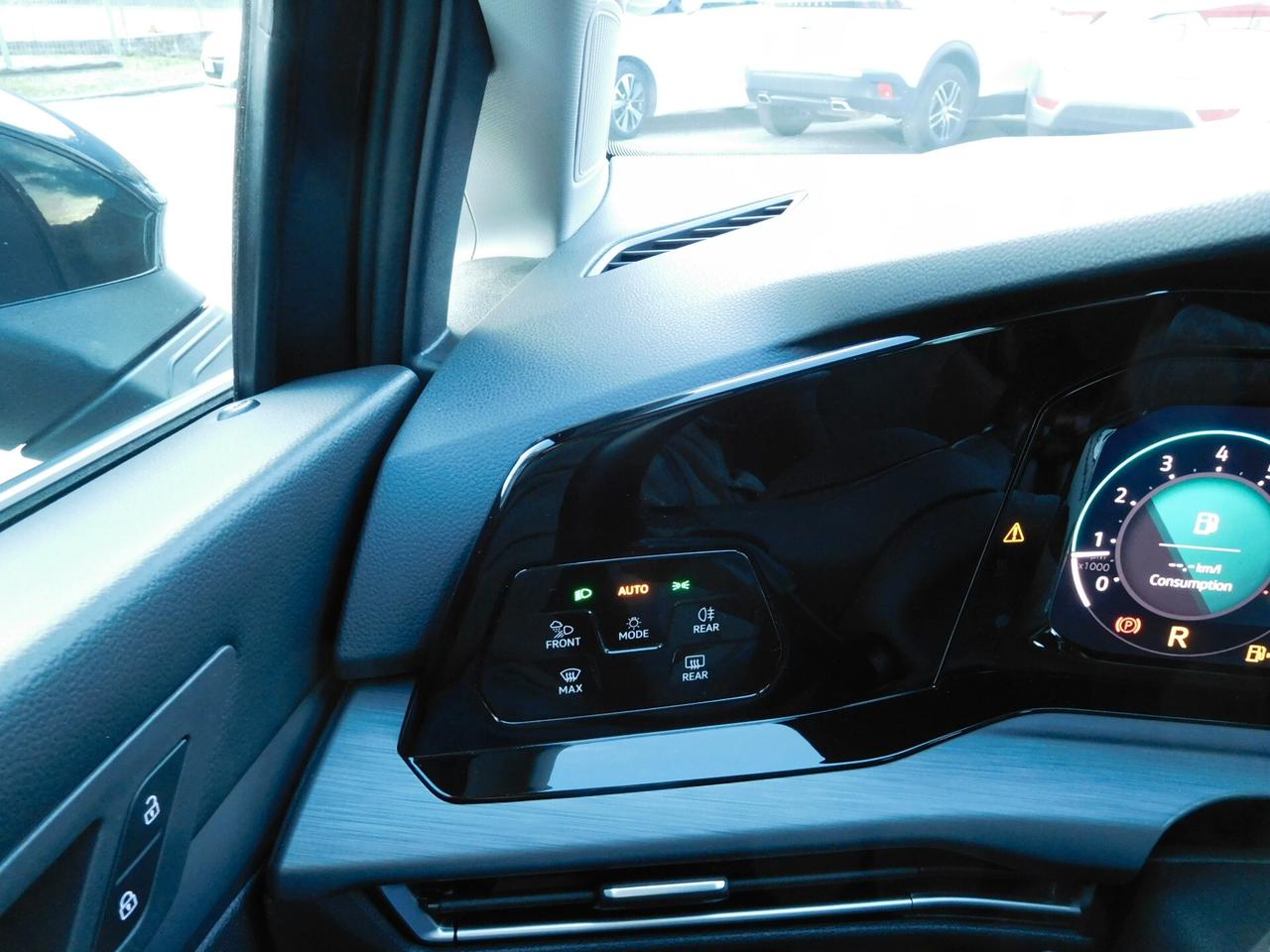 Volkswagen Golf 1.5 eTSI 130 CV EVO ACT DSG Style