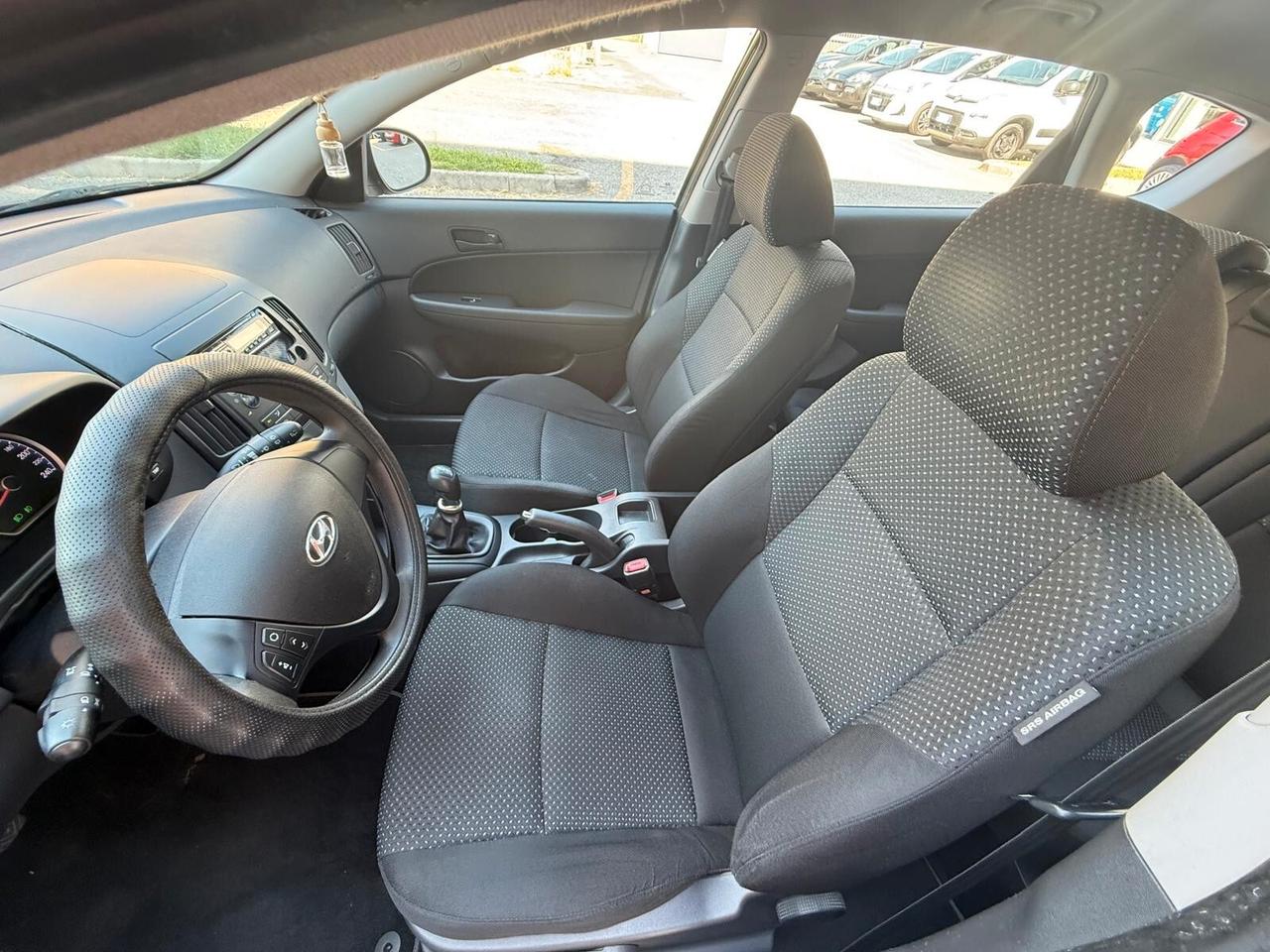 Hyundai i30 Wagon 1.6 CRDi Classic *UNICO PROPRIETARIO*CARPLAY/ANDROID*OK NEOPATENTATI*
