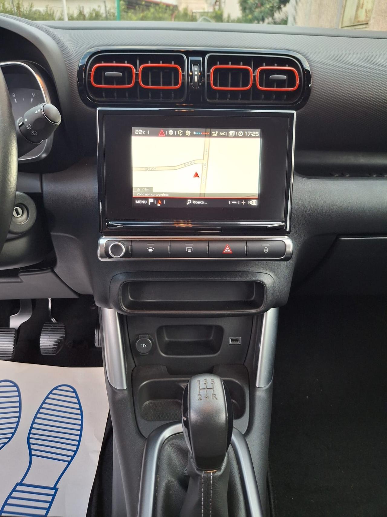 Citroen C3 Aircross BlueHDi 100 S&S Shine