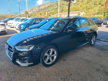 Audi A4 Avant 35 TDI/163 CV S tronic line edition