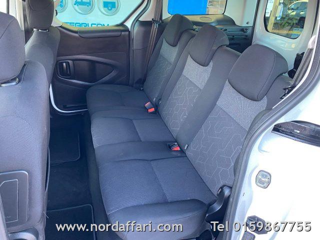 PEUGEOT Partner Tepee BlueHDi 100 4x4 Active Traction Control