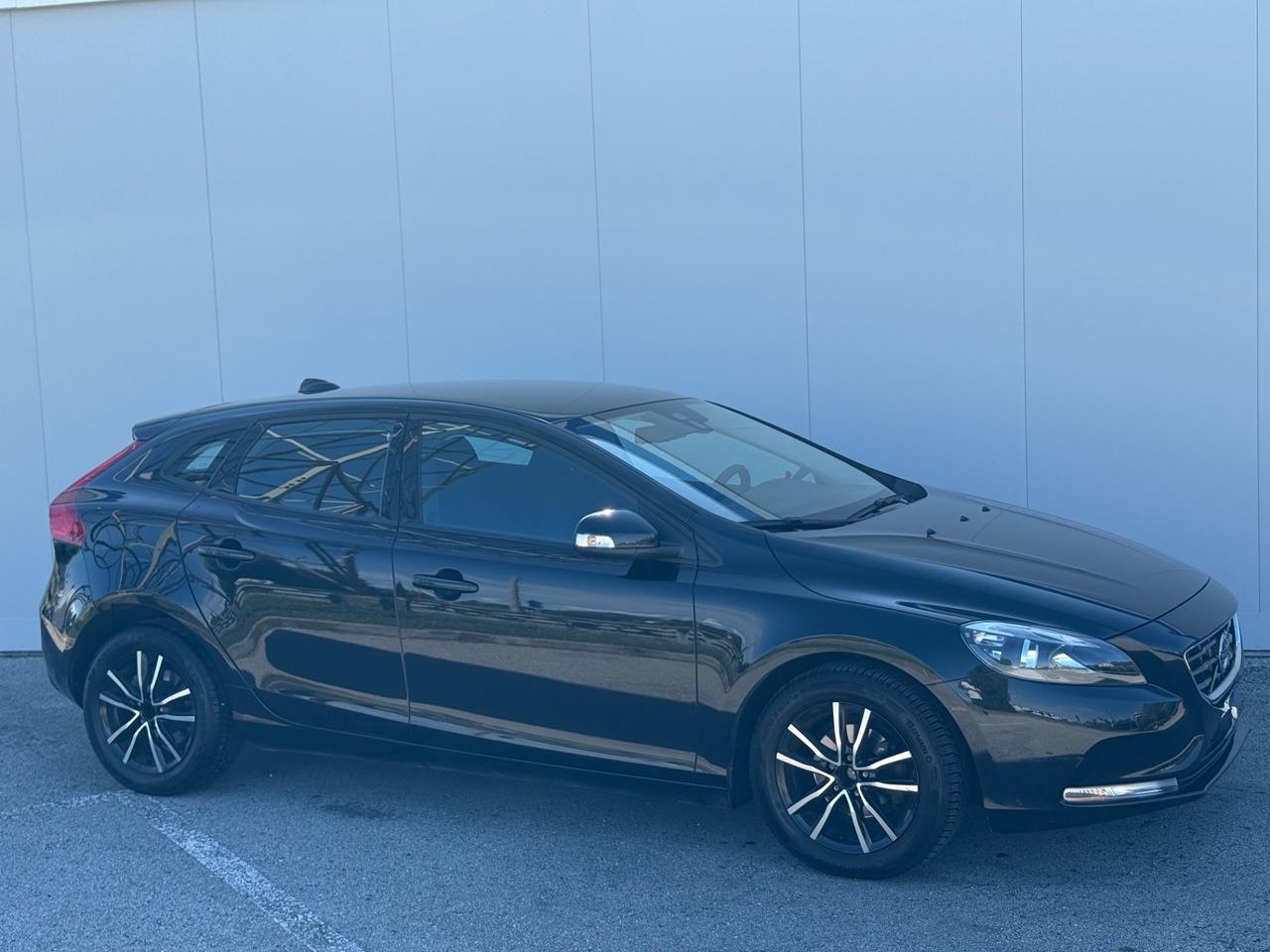 Volvo V40 D2 1.6