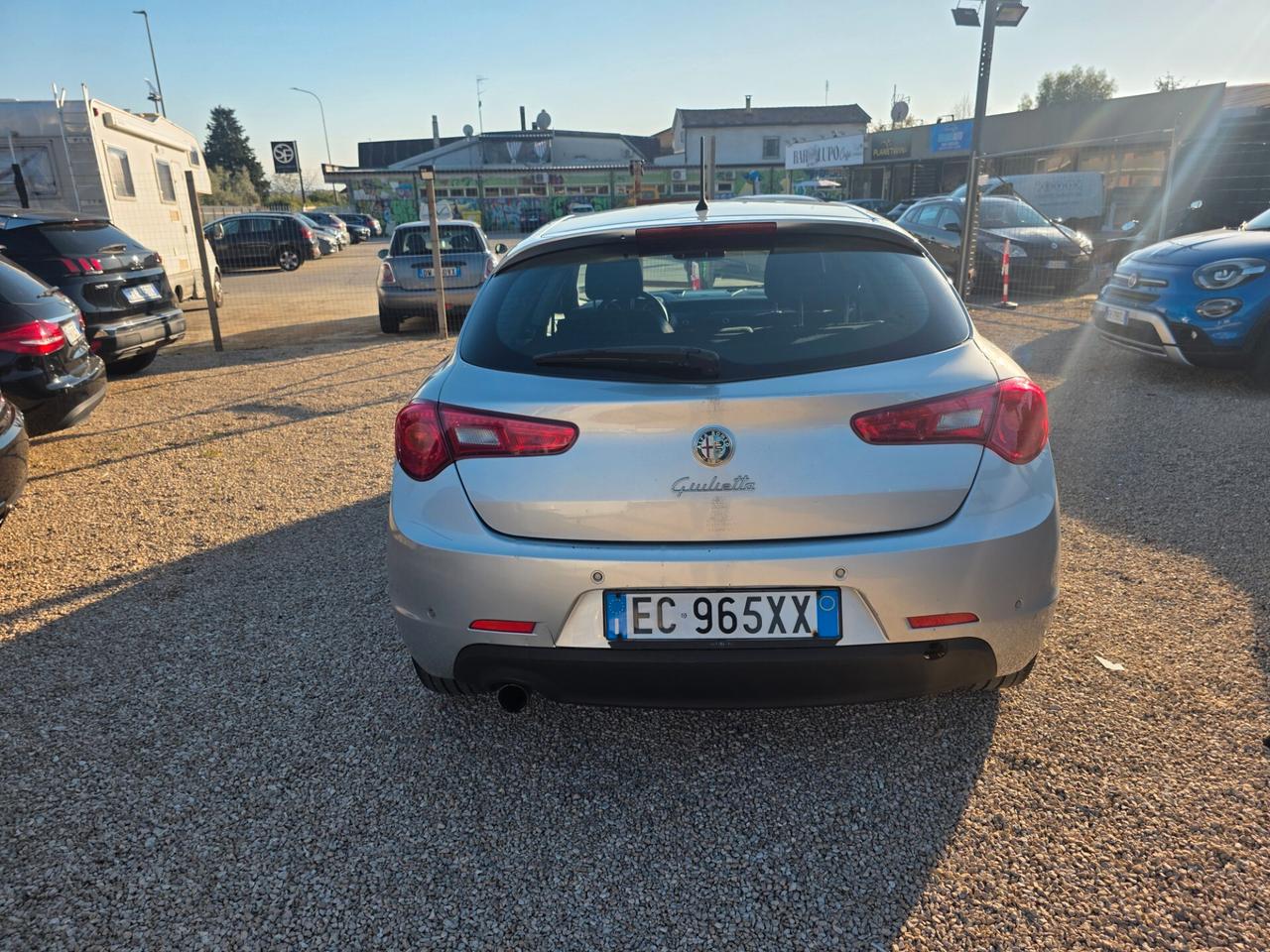 Alfa Romeo Giulietta 1.6 JTDm-2 105 CV Distinctive