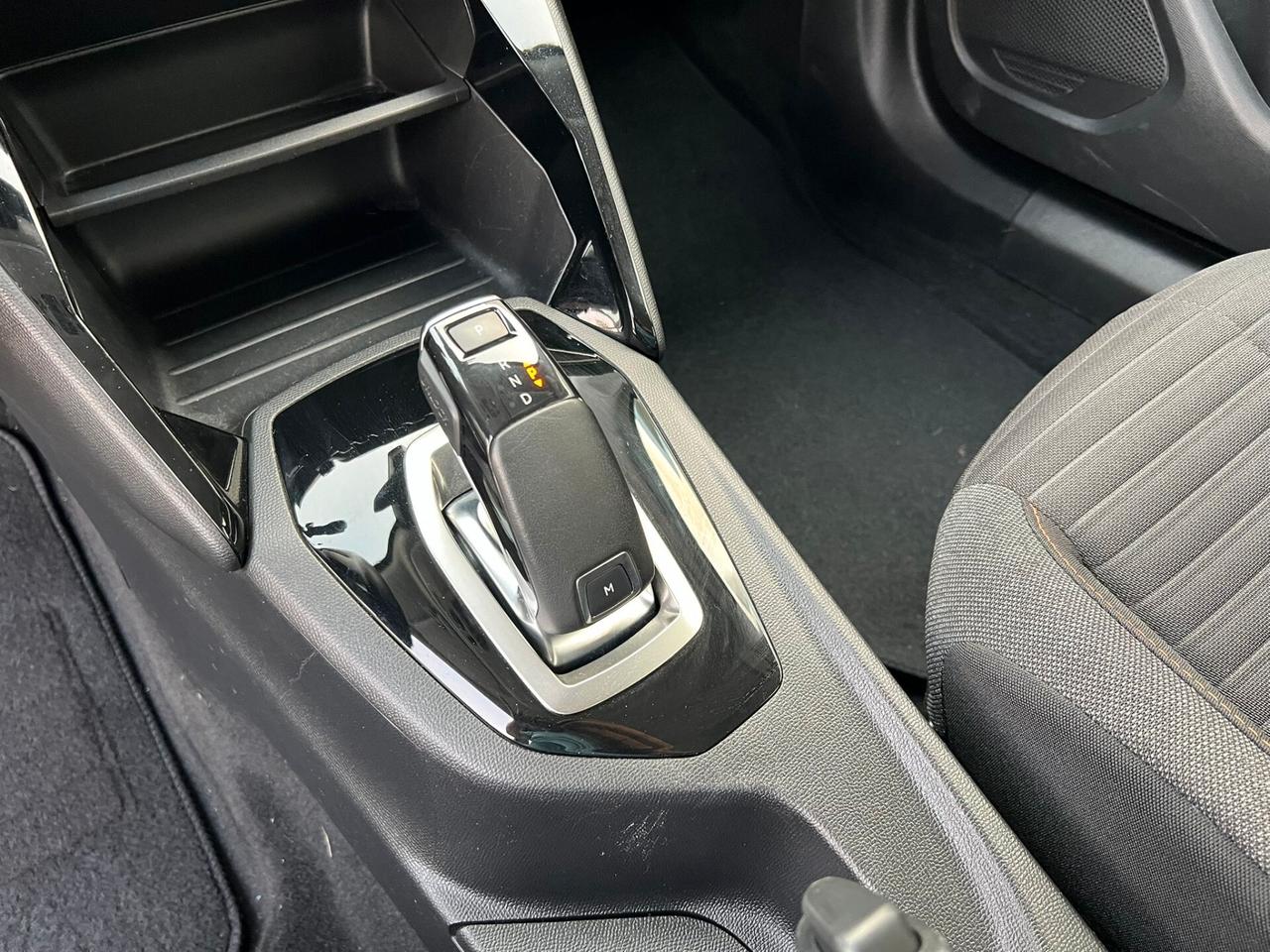 PEUGEOT 2008 1.2 PURETECH 130CV 2021!!! ACTIVE PACK!!!!