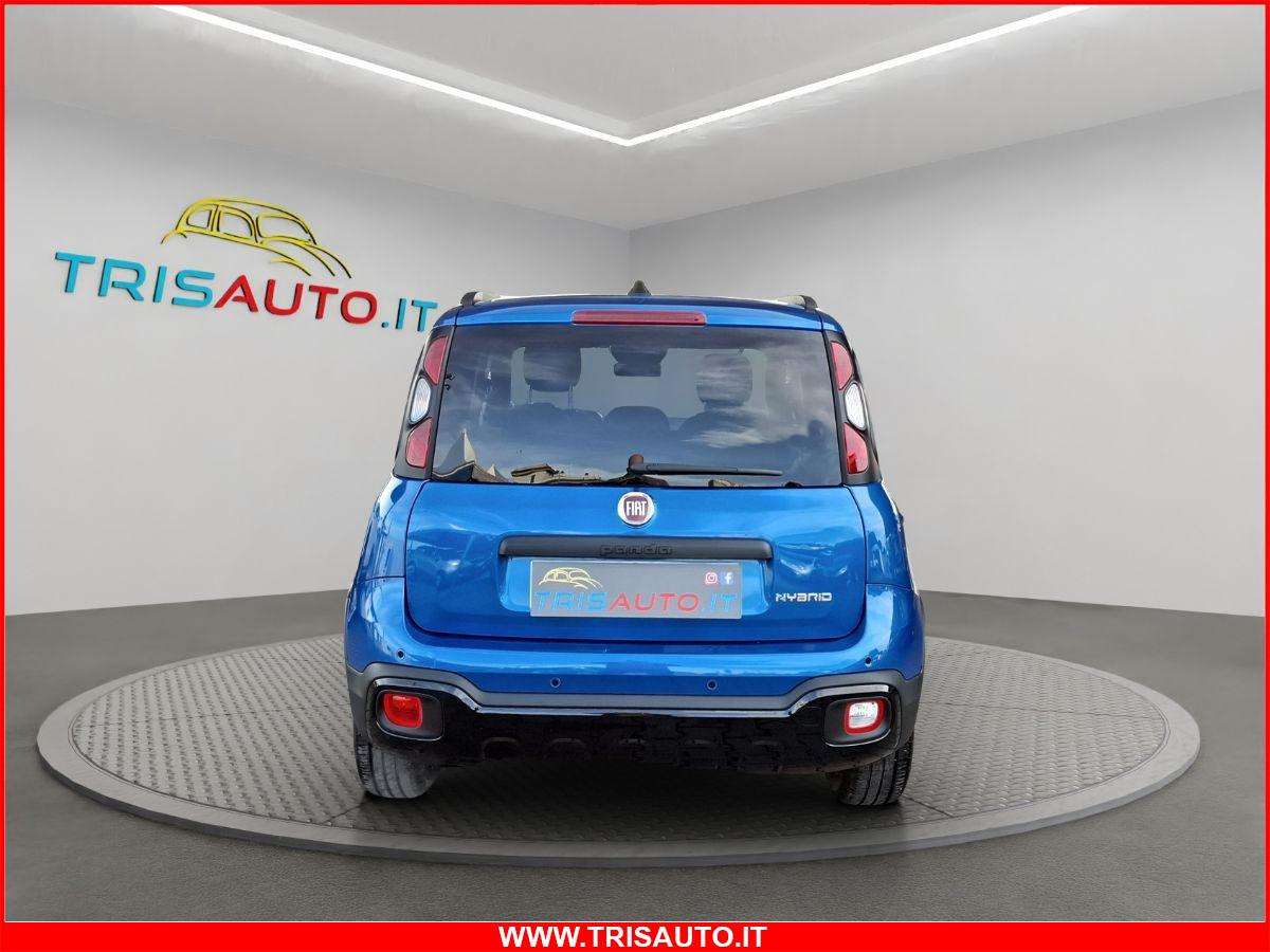 FIAT Panda 1.0 Hybrid Pandina NEOPATENTATI