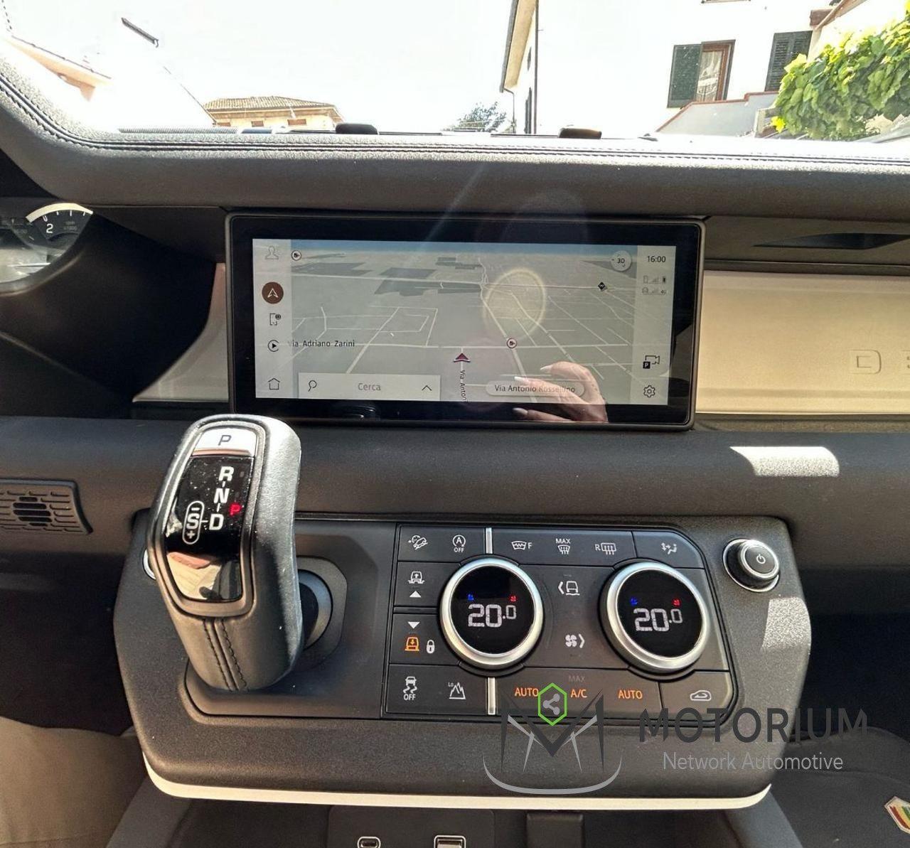 Land Rover Defender 110 3.0D 200 CV AWD-NO OBBLIGO FINANZIAMENTO-