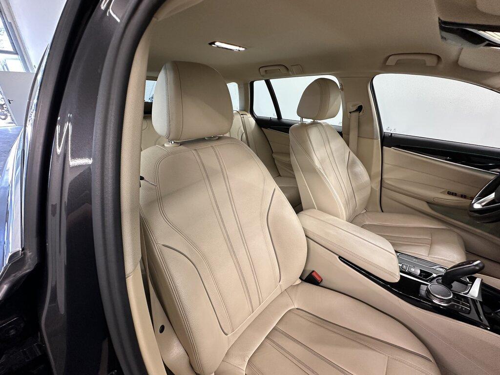 BMW Serie 5 Touring 520 d Luxury Steptronic