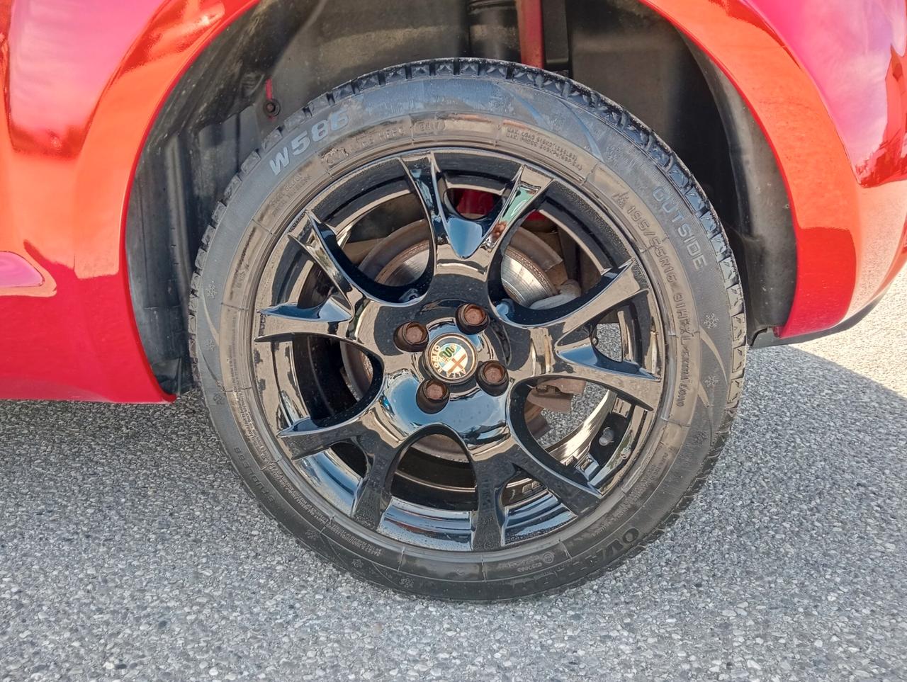 Alfa Romeo MiTo 1.3 JTDm 90CV OK NEOPATENTATI