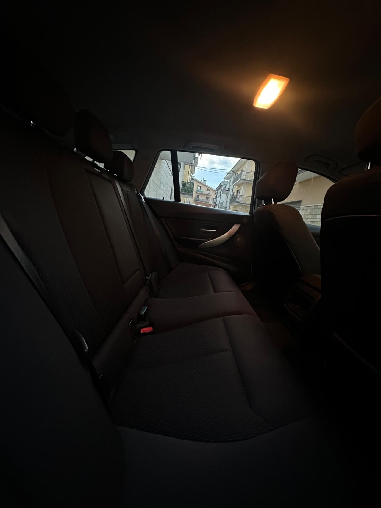 Bmw 320 320d Touring Luxury