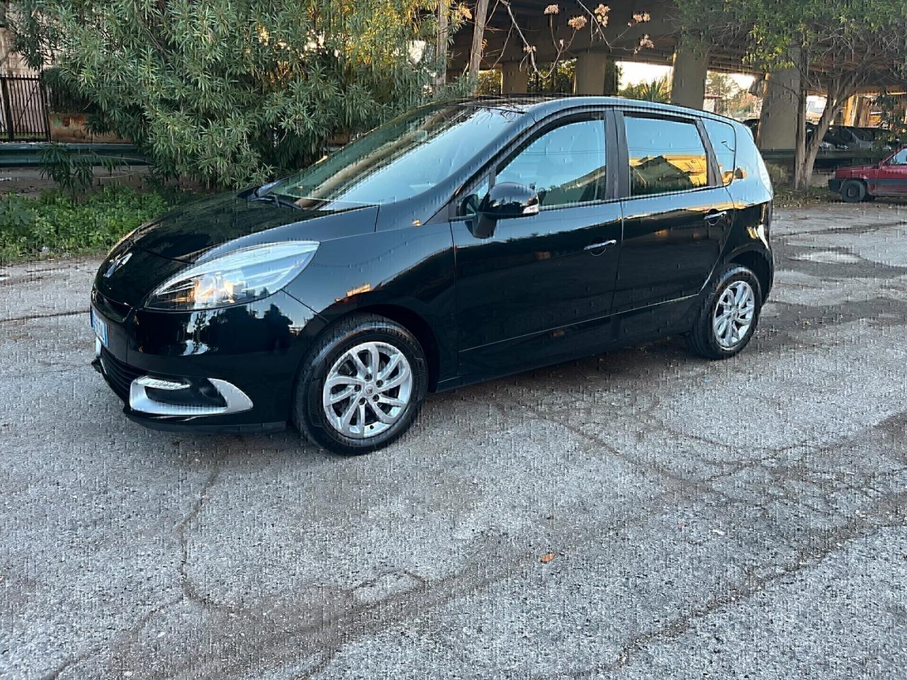Renault Scenic 1.5dCI Bassi Consumi