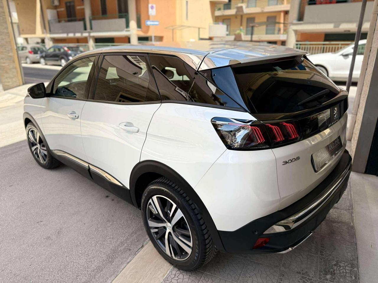 Peugeot 3008 BlueHDi 130 S&S EAT8 Allure Pack/18/PELLE/BELLA