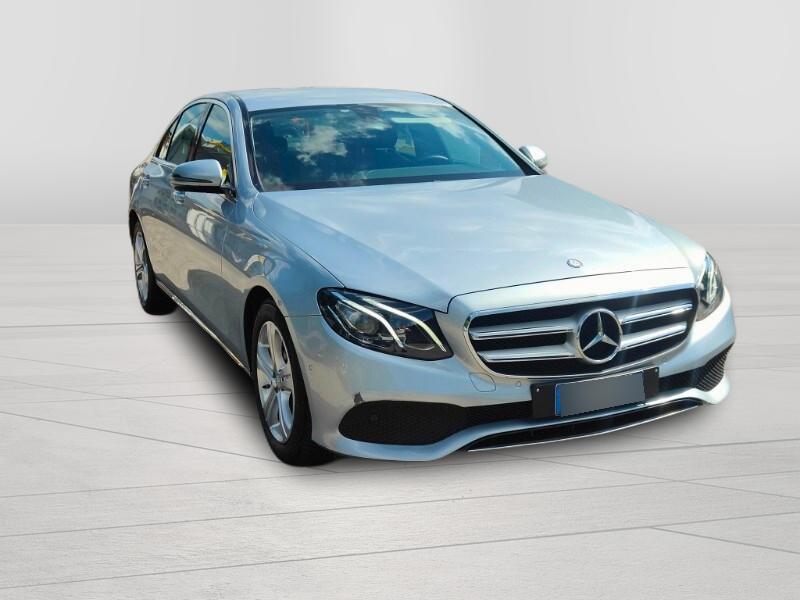 MERCEDES Classe E (W/S213) E 200 d Auto Execu...
