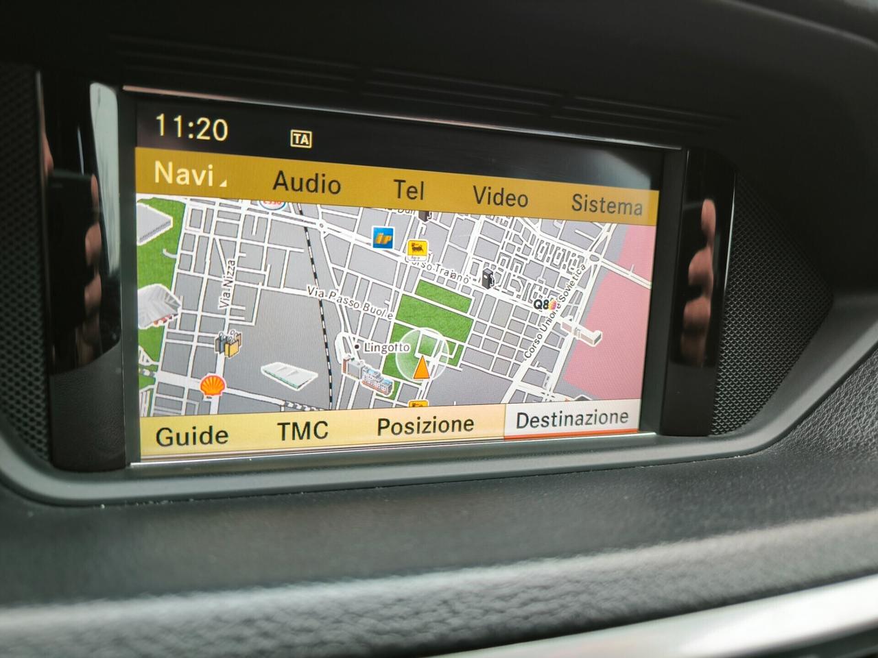 Mercedes-benz E 220 CDI BlueEFFICIENCY Avantgarde AMG