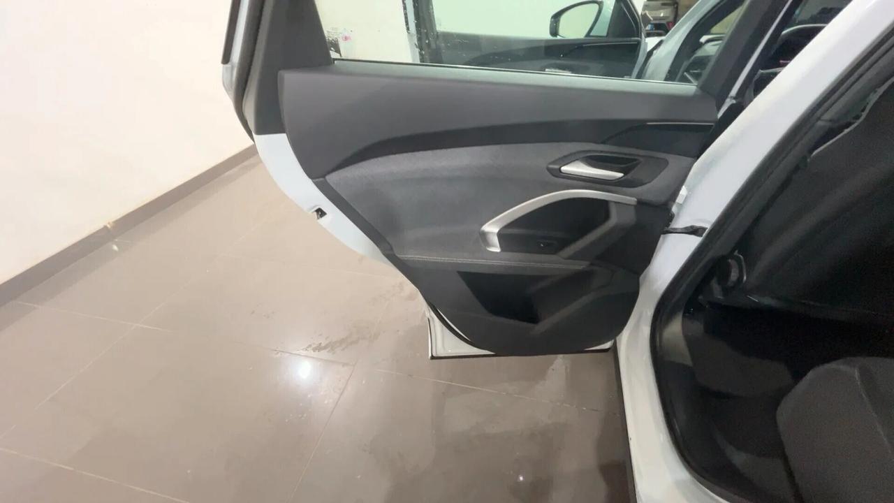 Audi Q5 SPB TDI 150 kW mHEV+ S tronic quattro line edition