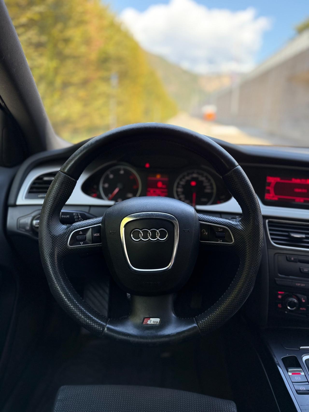Audi A4 s-Line 2.0 TDI 143CV EURO 5 ok neopatentati