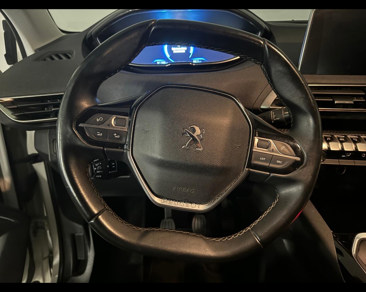 PEUGEOT 3008 2ª serie - 3008 BlueHDi 130 S&S Business