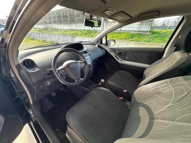 TOYOTA Yaris 1.0 3 porte OK NEPATENTATI BLUETHOOT