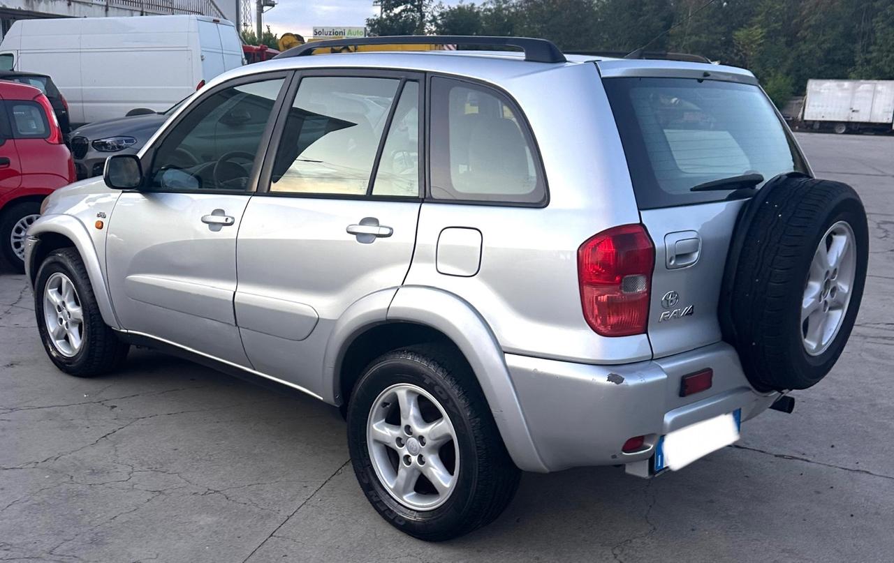 Toyota RAV 4 RAV4 2.0 Tdi D-4D cat 5 porte Sol