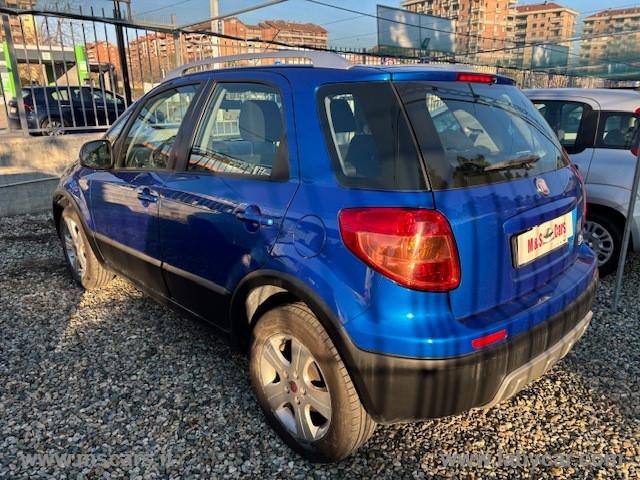 FIAT Sedici 1.6 4x4 Emotion