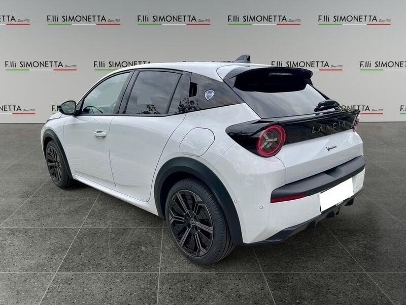 Lancia Ypsilon 1.2 mhev HF Line 110cv e-dct - AZIENDALE
