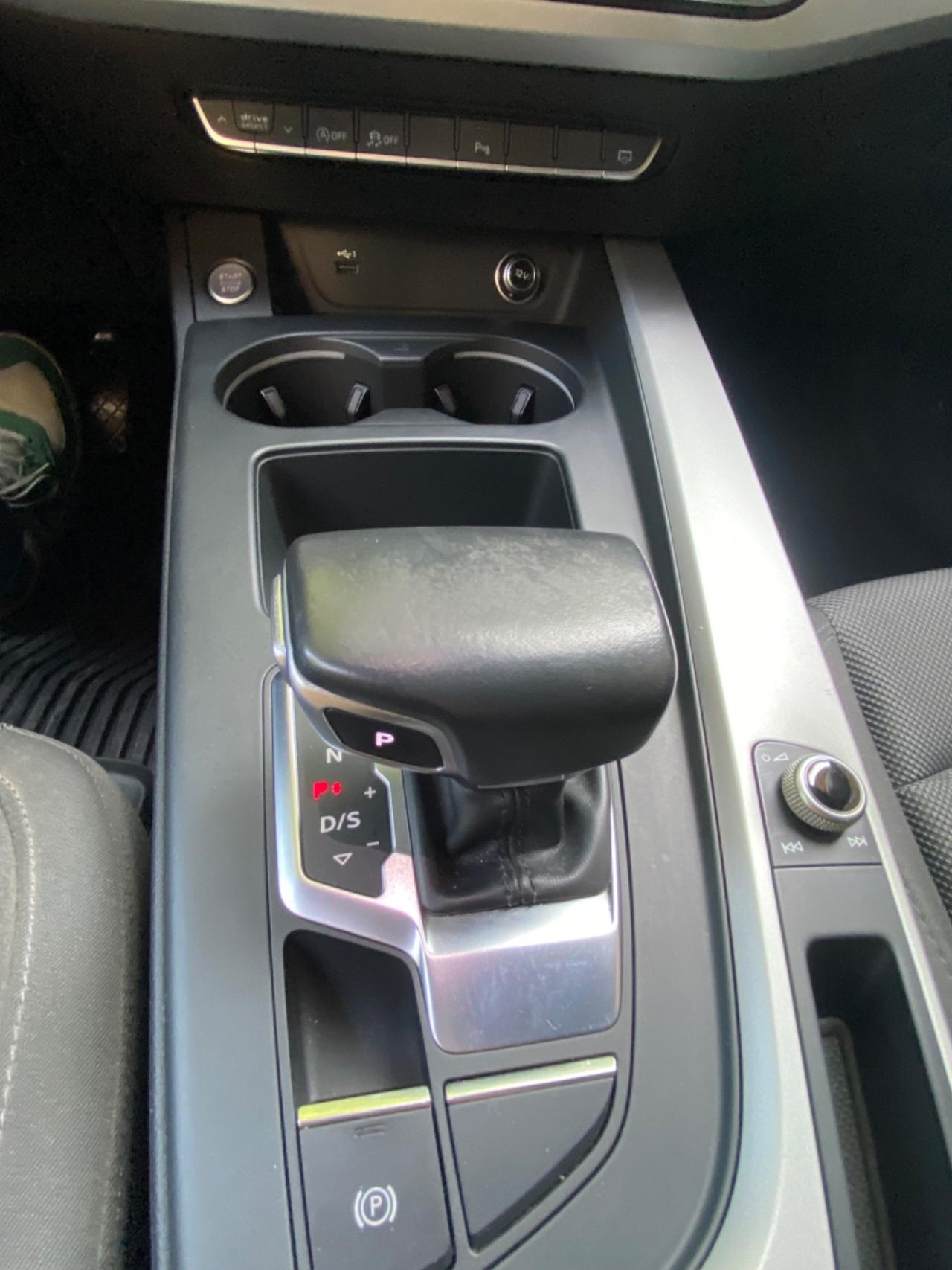 Audi A4 35 TDI/163 CV S tronic Business Advanced VIRTUAL