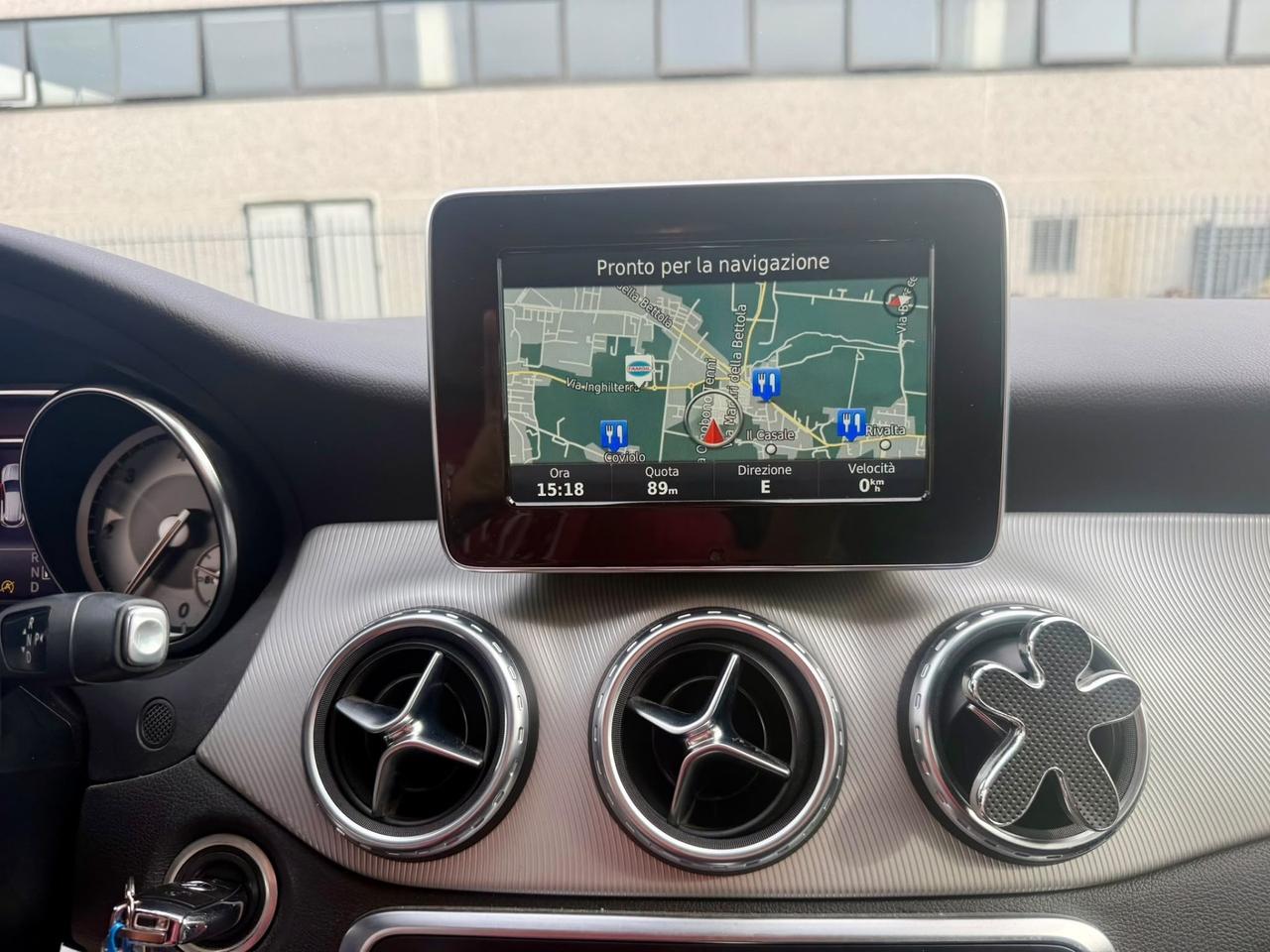 Mercedes GLA180d 197.000km 2016 euro6 neopatentati