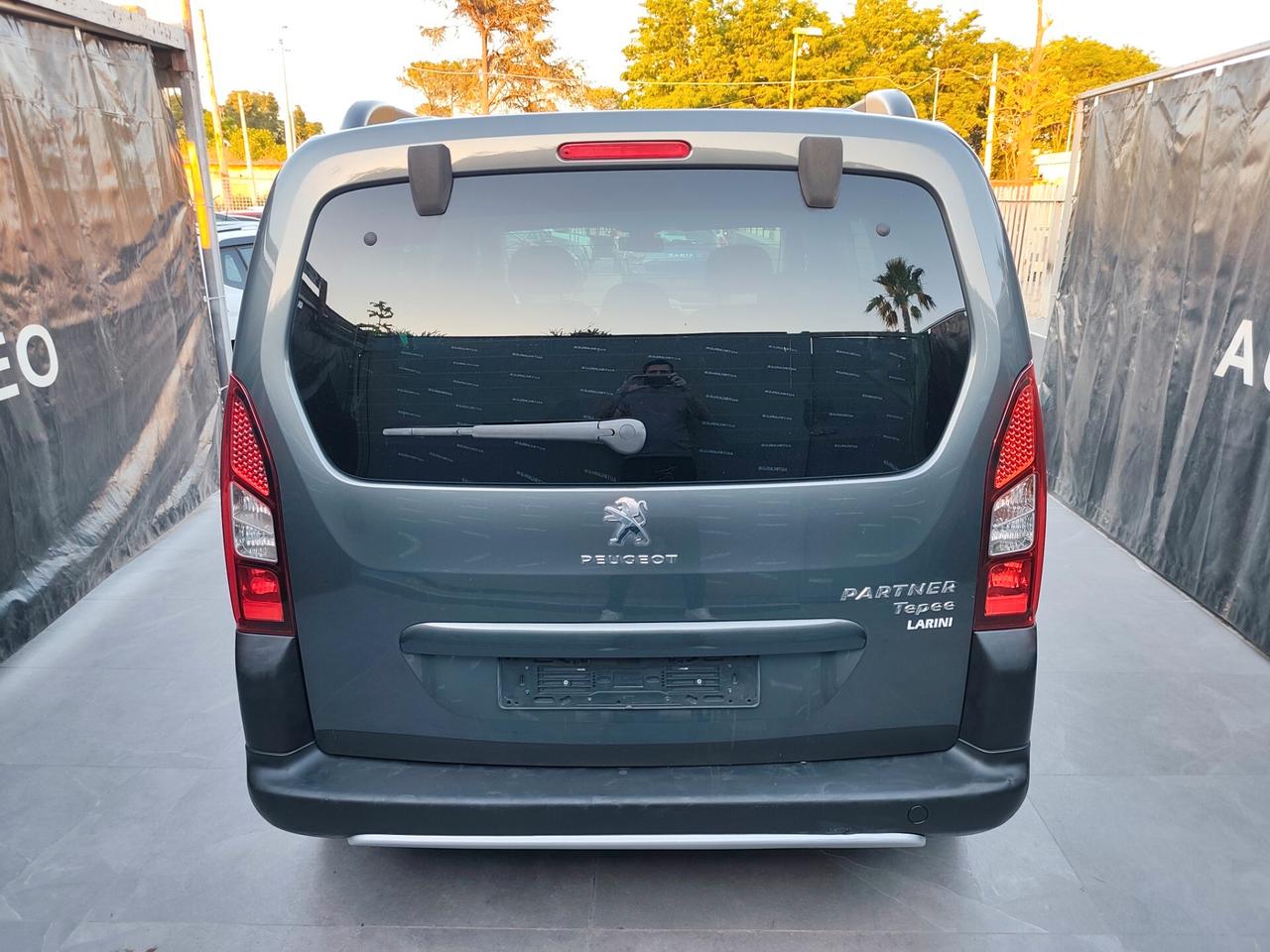 Peugeot Partner Tepee 1.6 HDi Outdoor