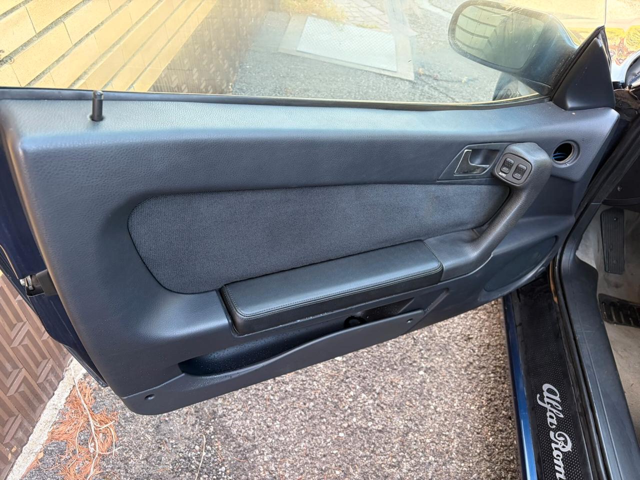 Alfa Romeo GTV 1.8i 16V Twin Spark cat