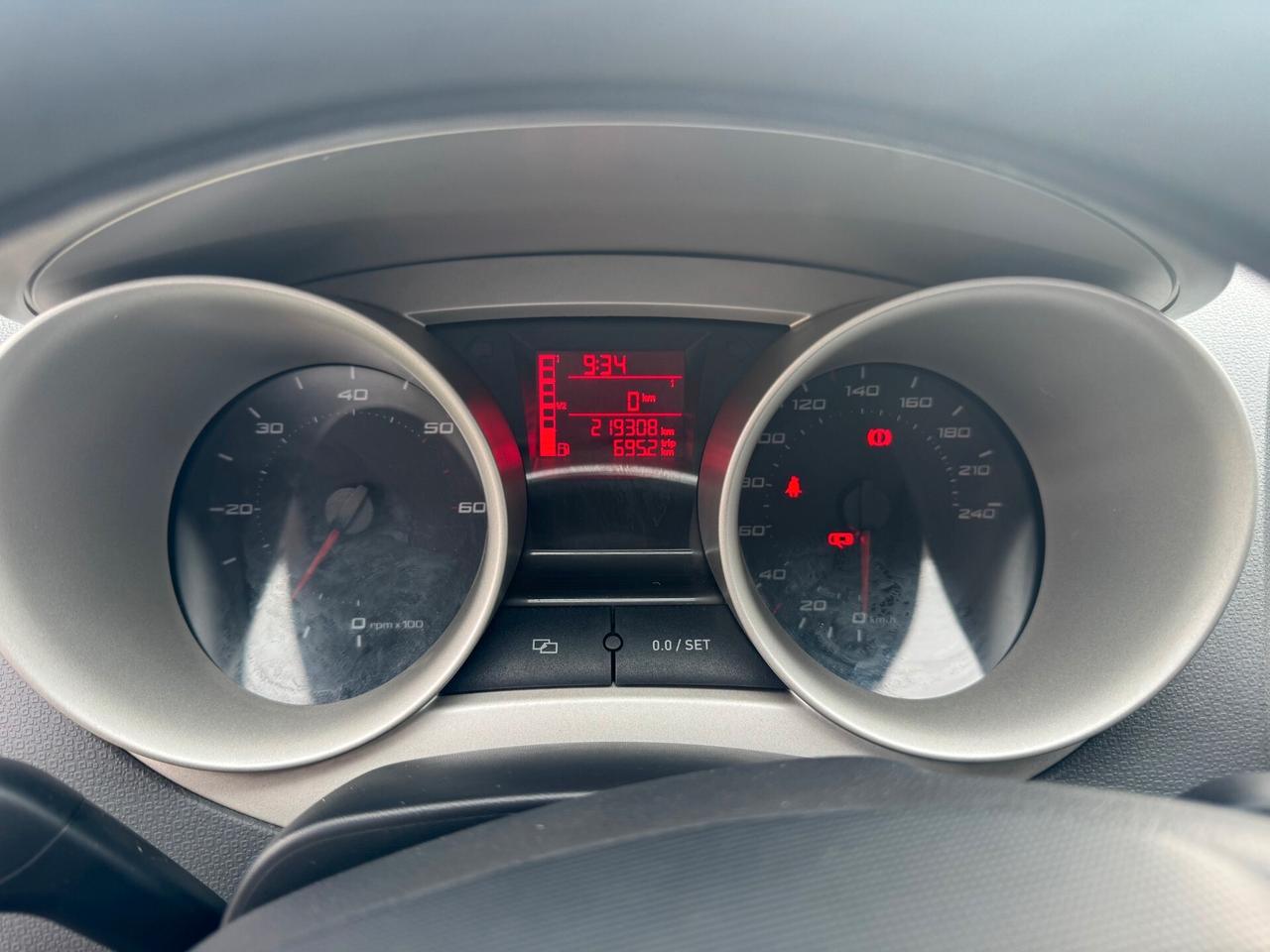 SEAT IBIZA SW ST 1.6cc TDI 90cv DPF EURO5 STYLE