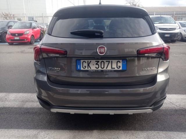 Fiat Tipo 1.5 t4 hybrid Cross 130cv dct