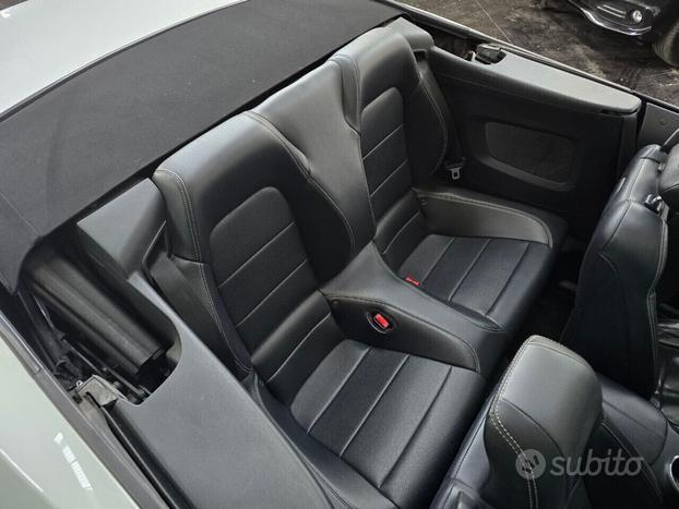 Ford Mustang 3.7 V6 Cabrio