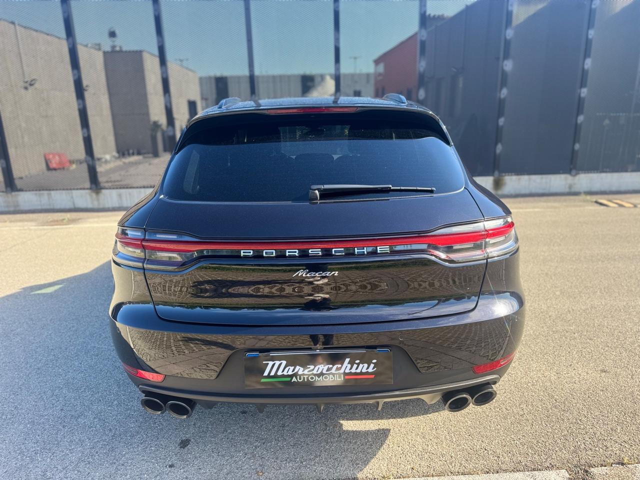 PORSCHE MACAN 2.0 245 APPROVED