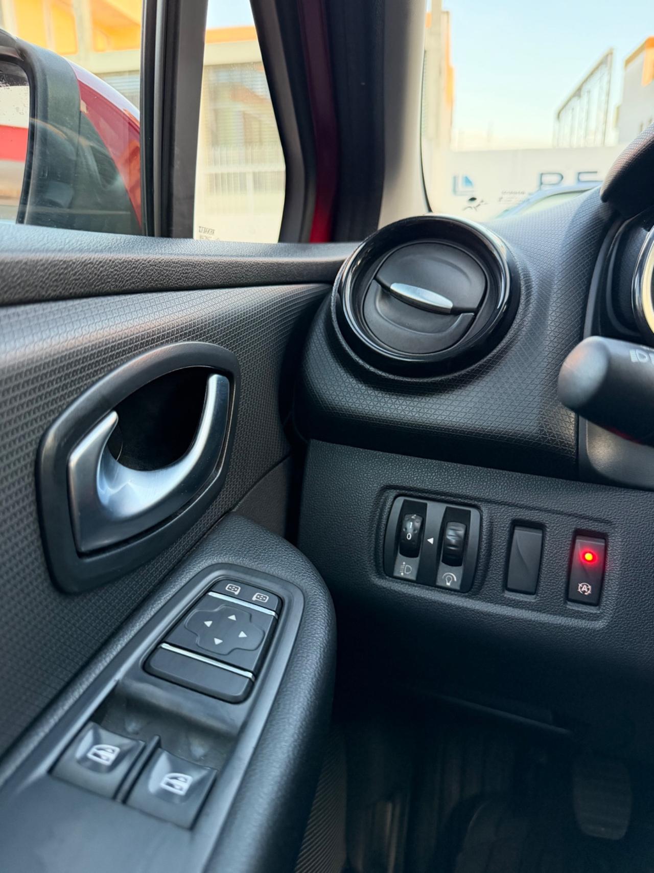Renault Clio 1.5 dCi 90 CV Energy Business-2019/LED/NAVI