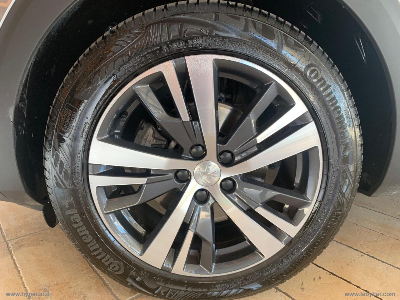PEUGEOT 3008 BlueHDi 130 S&S EAT8 Allure