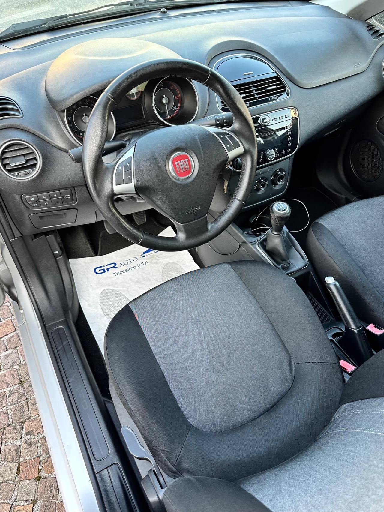 Fiat Punto 1.3MJT II 75CV 5P Lounge -Neopatentati