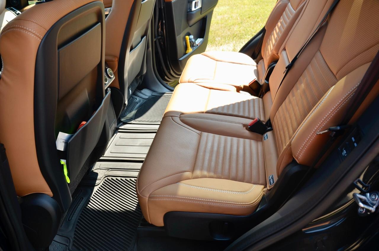 LAND ROVER DISCOVERY 3.0 SDV6 AUTOBIOGRAPHY FIRST EDITION 249cv AUTO 7 POSTI, UNICOPROPRIETARIO, SERVICE LAND ROVER, TETTO, HI-FI MERIDIAN, GANCIO TRAINO, PERMUTE