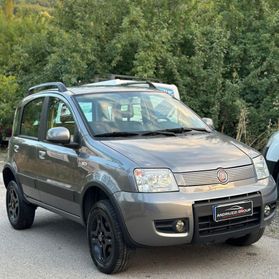 Fiat Panda 1.3 MJT 16V DPF 4x4 Climbing