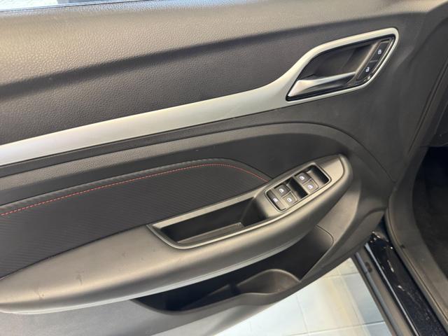 MG ZS 1.5 VTi-tech Luxury PRONTA CONSEGNA (Vari Colori)