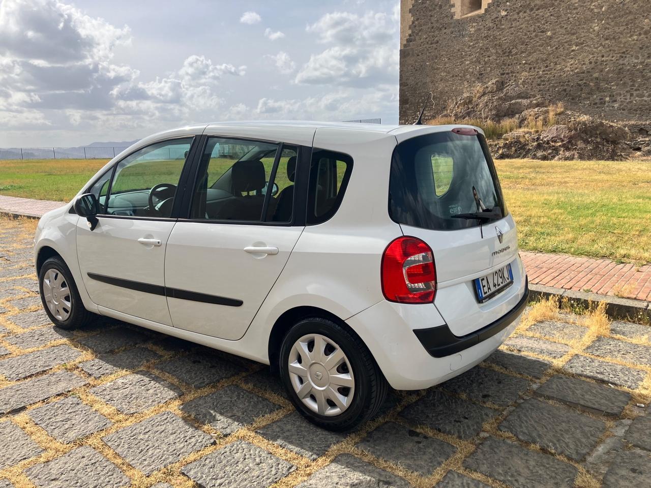 Renault Modus1.5 dCi 85CV UNIPROPR soli 44000km