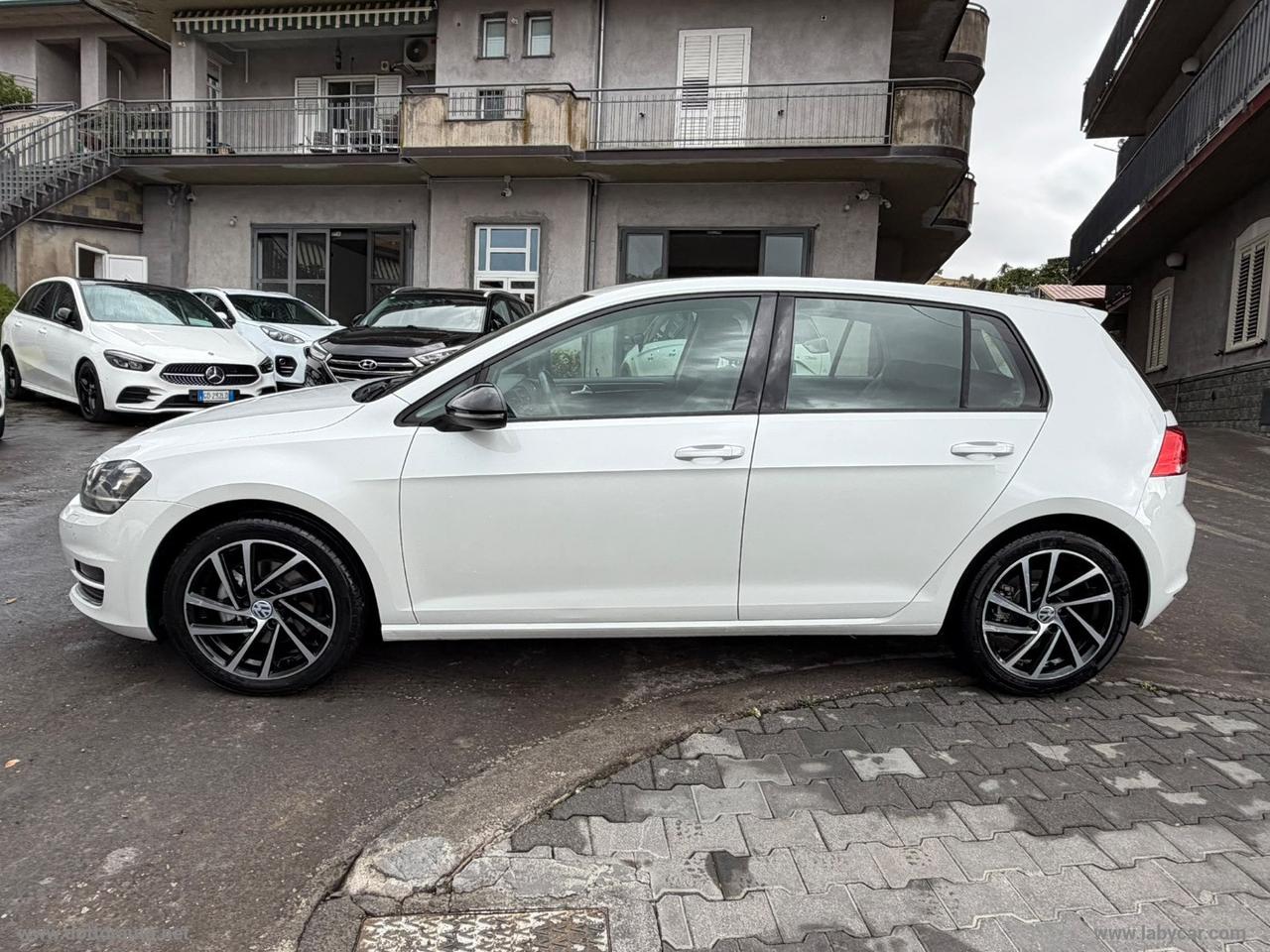 VOLKSWAGEN Golf 2.0 TDI DSG 5p. Highline BMT