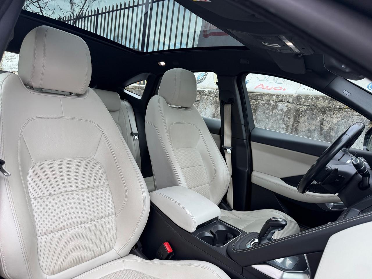 Jaguar E-Pace 2.0D 150 CV R-Dynamic S