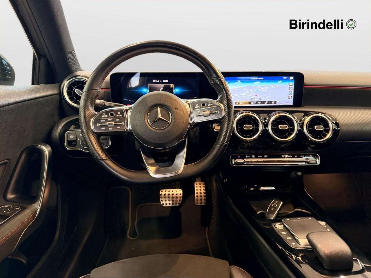 Mercedes-Benz Classe A (W177) - A 180 Automatic Premium