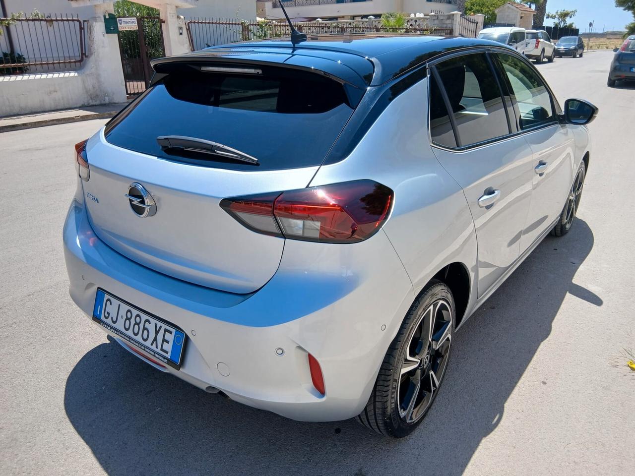 Opel Corsa 1.2 100 CV Blitz Edition
