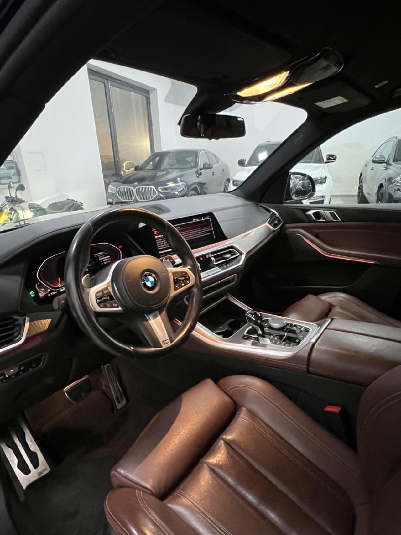 BMW X5 M 50d 7posti possibilità noleggio no scoring