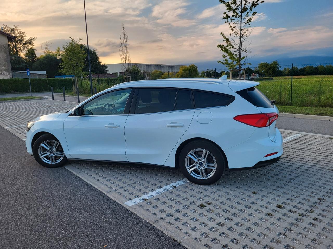 Ford Focus 1.5 EcoBlue 120 CV SW Business