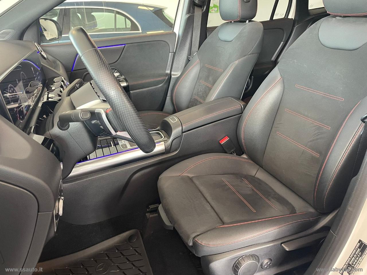MERCEDES-BENZ GLA 200 d Automatic AMG Line Adv.Plus TETTO PANORAMICO